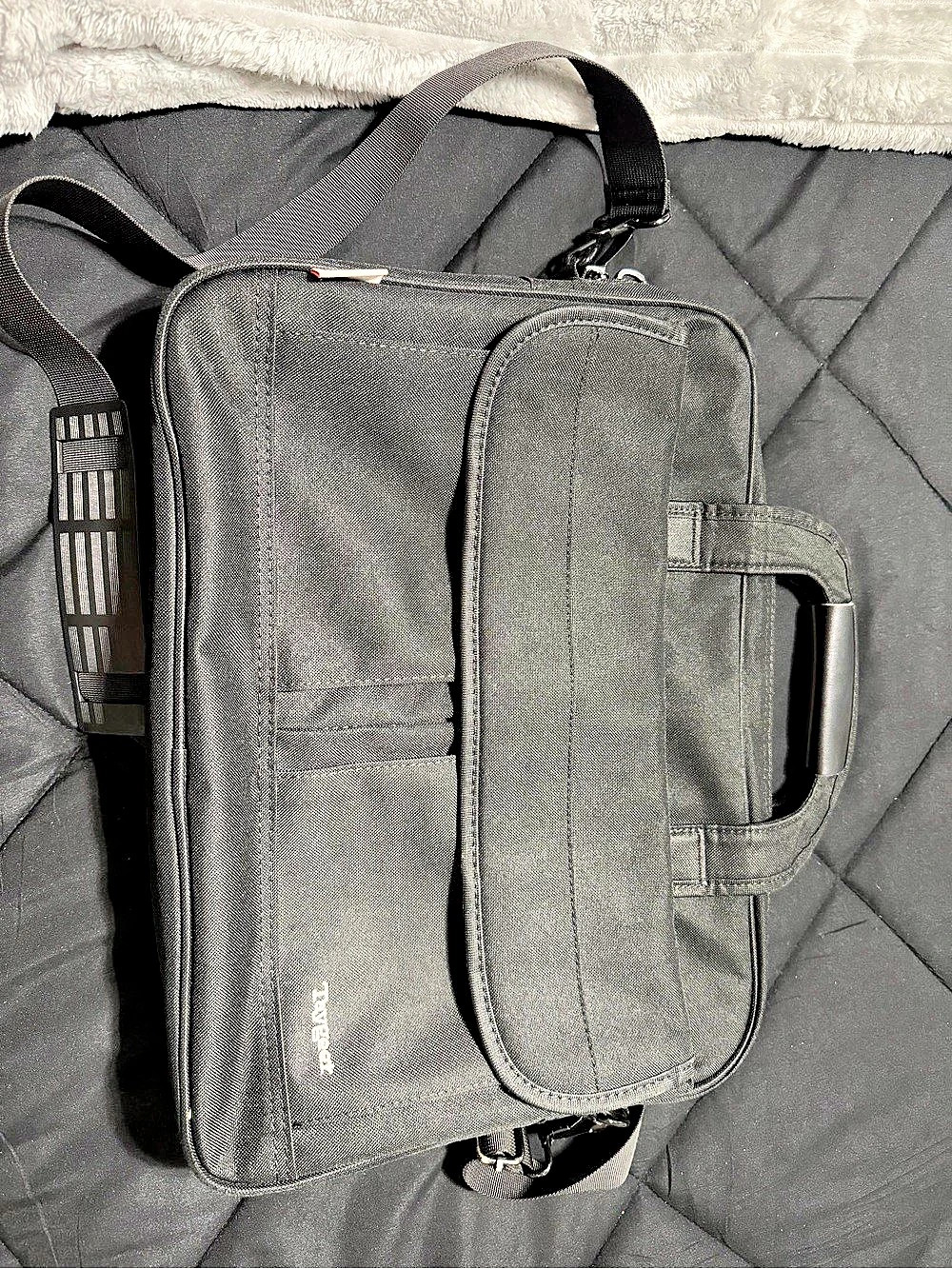 Laptop Briefcase in Black